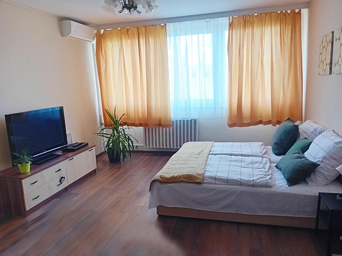 Green Belt Apartmann 布达佩斯 外观 照片
